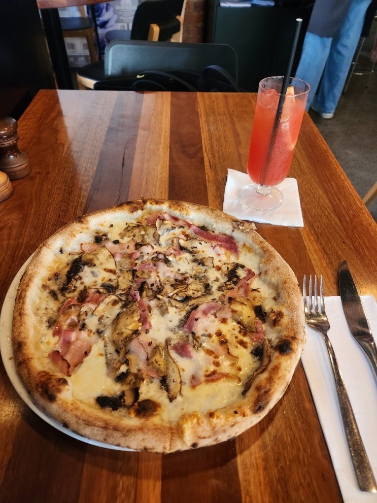  호주 QLD 브리즈번 사우스뱅크 이탈리안 트러플 화덕피자 맛집