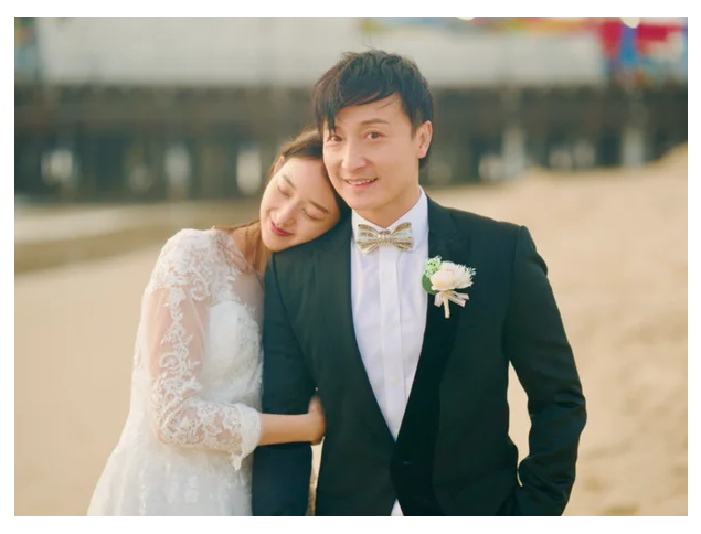 '나는 신이다' JMS 피해자 <b>메이플</b>, <b>홍콩 스타</b> 방력신과 <b>결혼</b>