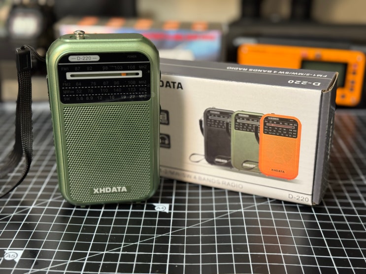  [라디오] XHDATA D-220 리뷰 | 가성비, 휴대용 라디오 추천