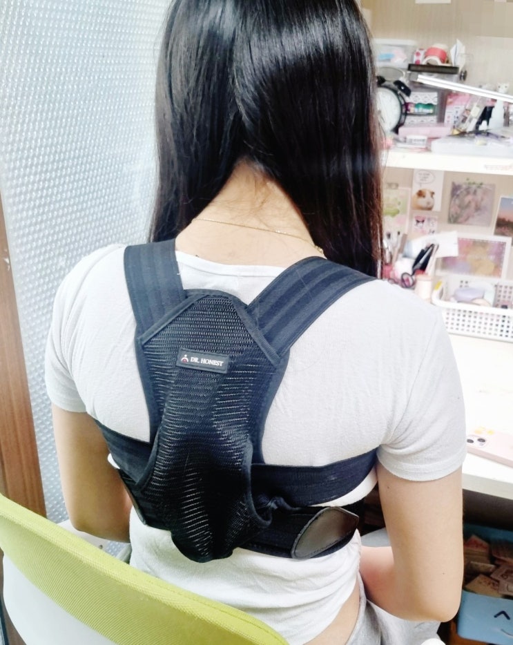  정직한닥터 자세교정밴드 솔직 후기! 일자목·거북목·굽은등 교정 효과는?