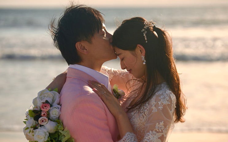 피해자 <b>메이플</b>' 대법원 선고 때 귀국 홍콩 스타 "<b>방력신</b>과 <b>결혼</b>"