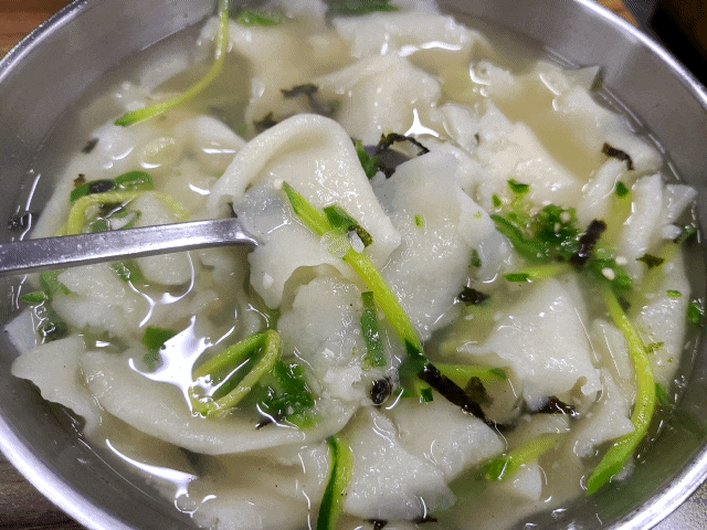 수제비, <b>허영만 백반기행</b> 수제비 & 칼국수 맛집, 봄나들이 <b>미식</b>... 