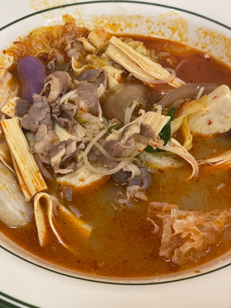  반포동 마라홀릭 한국화된 마라탕 찐맛집