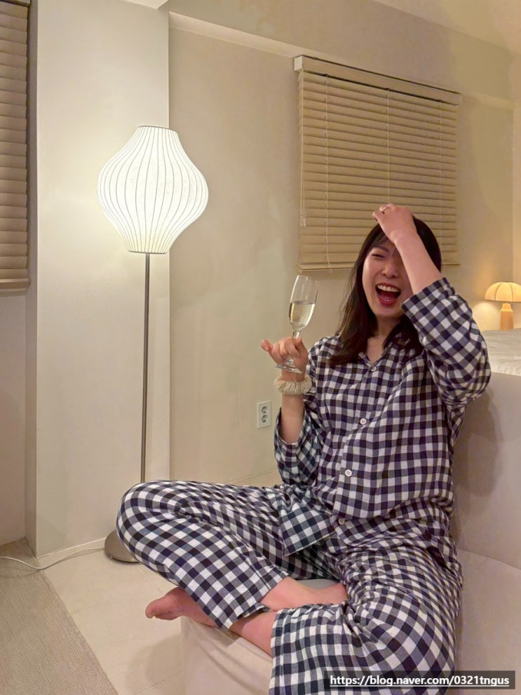  [강남호캉스] 생일파티, 브라이덜샤워 추천 ! 6인 파티 가능한 신사역 호텔- '화이트린넨하우스'