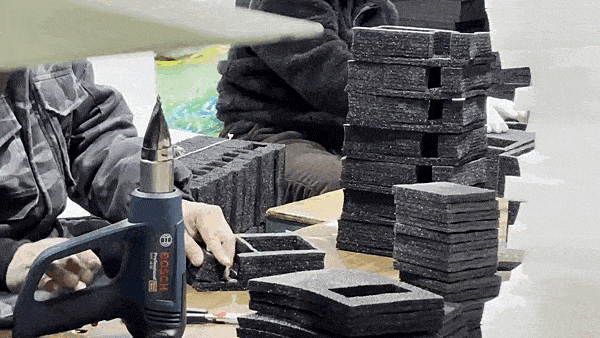 성형 pe폼 정확하게 맞춤제작하기 성형 pe폼 정확하게 맞춤제작하기
