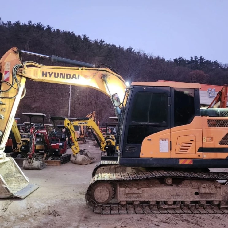 현대 HX140 2016년식 5700만원 판매합니다. 현대 HX140 2016년식 5700만원 판매합니다.