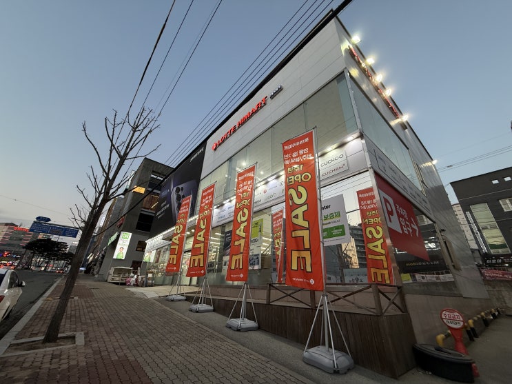  하이마트 안동옥동점 QLED 85인치 TV 특별 행사 – 삼성 사운드바 무상 증정!