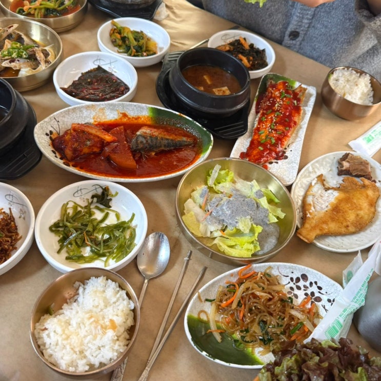  이천 쌀밥 맛집 부모님모시고 가기좋은 이천돌솥밥 푸짐한한상