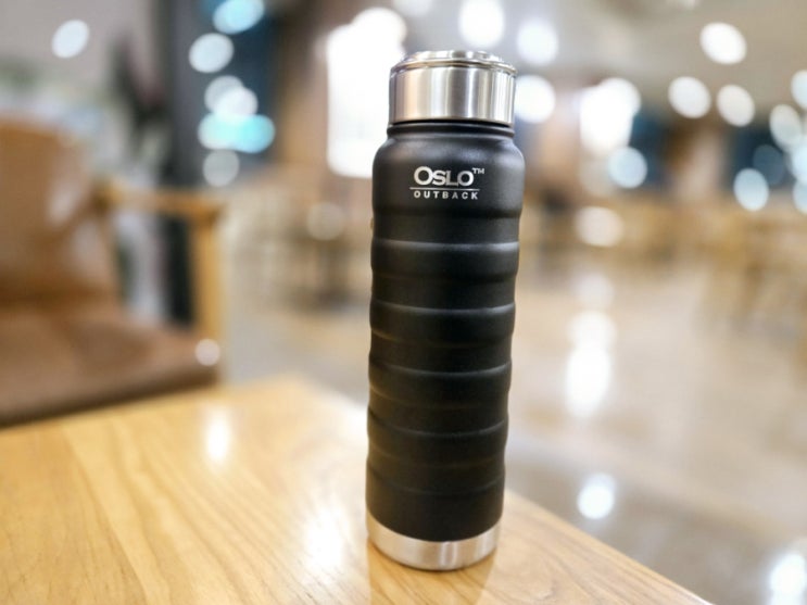 보온과 보냉을 한 번에! 오슬로 아웃백 텀블러 700ml 블랙