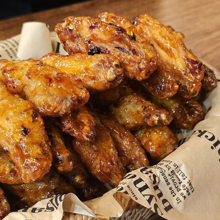  치킨신드롬 재송베스트점,  재송동치킨맛집 생맥이 1,900원!