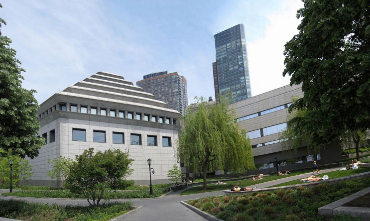  [뉴욕 건축답사 64] 유대인 유산 박물관(Museum of Jewish Heritage) 케빈 로슈(Kevin Roche)