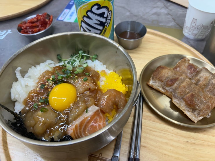  안암오거리 고려대학교 앞에서 즐기는 덮밥 맛집 <행복은간장밥 고려대점>(시그니처 1인 SET)