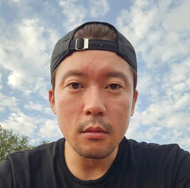 <b>김대호</b>, 퇴사후 韓 뜨더니 마음고생 심했나…얼굴 반쪽된 근황