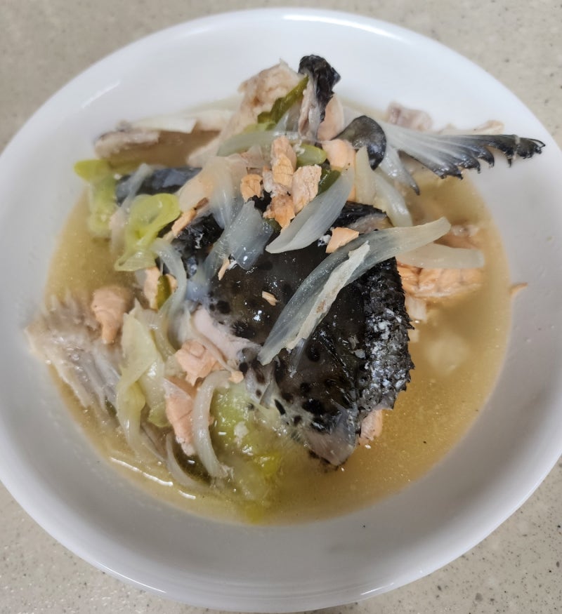 연어(연어 지리) 맑은 매운탕 끓이기