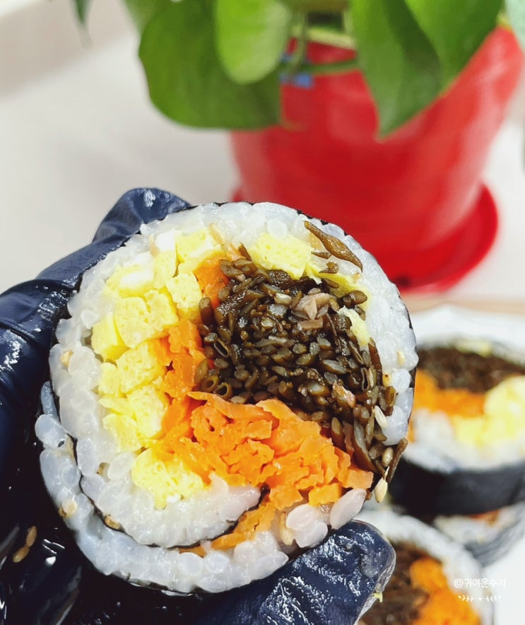  톳김밥 만들기 톡톡 오독한 톳조림 듬뿍 넣은 톳김밥 레시피