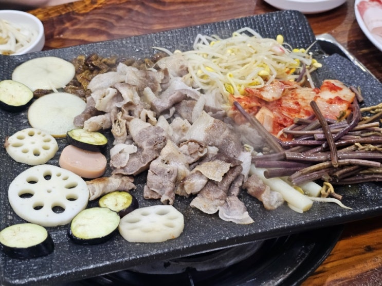  대구 수성구 중동 놀이방 셀프바가 있는 24시 대패삼겹살 맛집 대박집