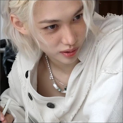 필릭스 혼혈 주근깨 근황
