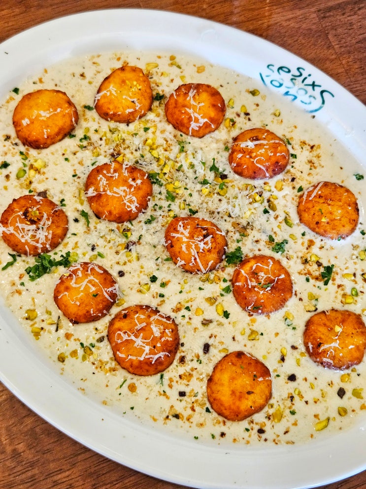 부산 광안리 식스시즌스 트러플크림뇨끼 새우오일파스타 치킨크림그라탕 주문 부산 광안리 식스시즌스 트러플크림뇨끼 새우오일파스타 치킨크림그라탕 주문