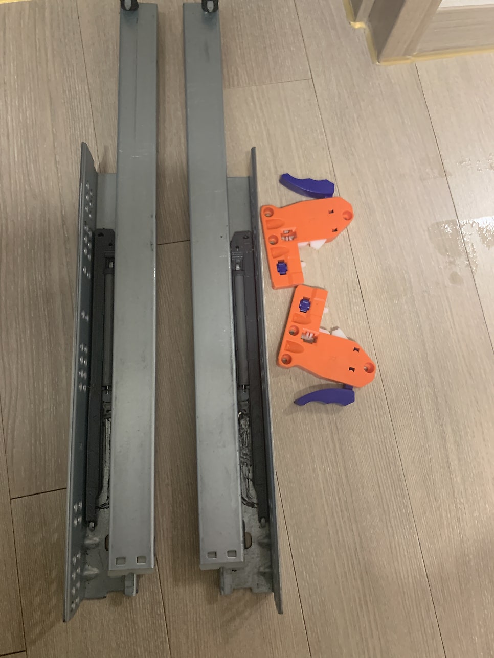 서랍장레일 언더레일 헤펠레 레일 교체