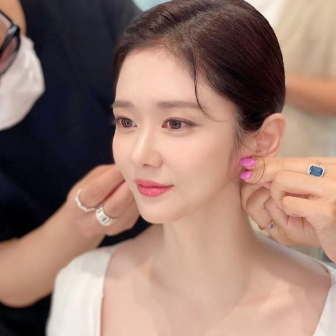 '장나라' <b>6세 연하</b>와 <b>결혼</b> 3년 만에 깜짝 소식 전했다