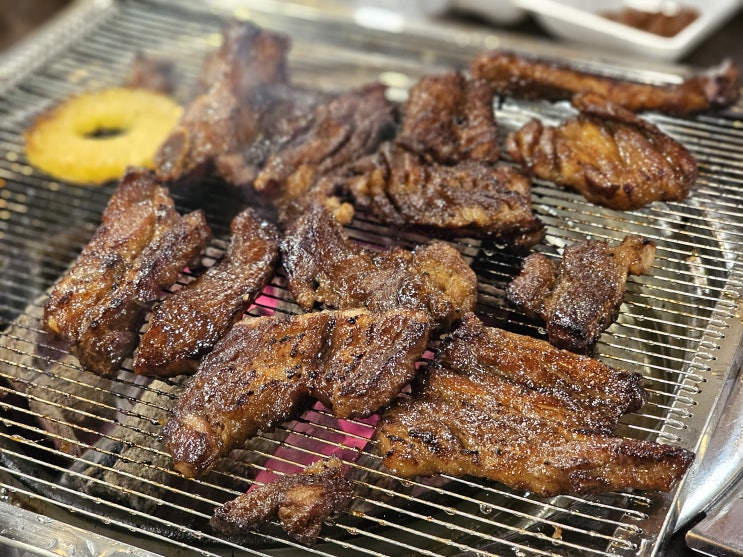  포항 돼지갈비 맛집 아이와 함께 가기 좋은 효자동  '강변육숫간'(feat.키즈랜드)