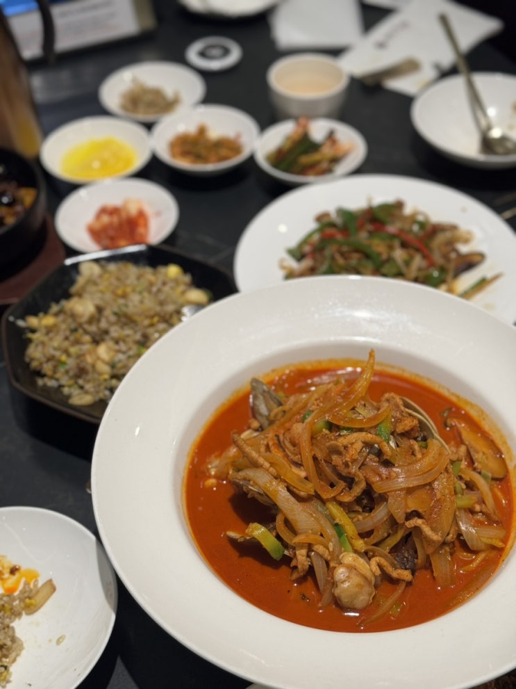  넷플릭스 짜장랩소디 여의도 중식당 무탄에서 가족식사