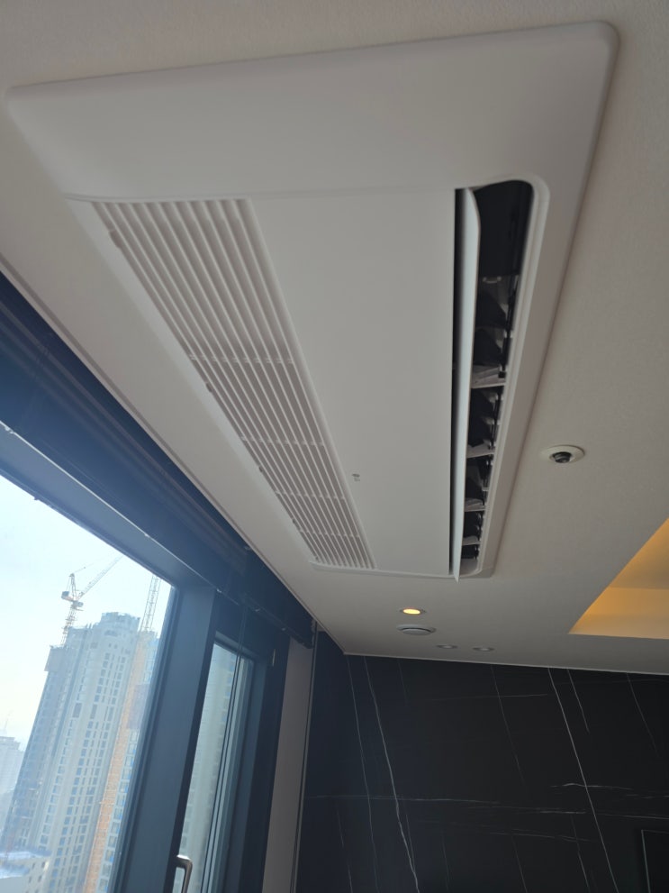  강남구 청담 자이 부분 인테리어 시스템 에어컨 커버 교체 및 세척과 에어컨 커버 교체 유의 사항