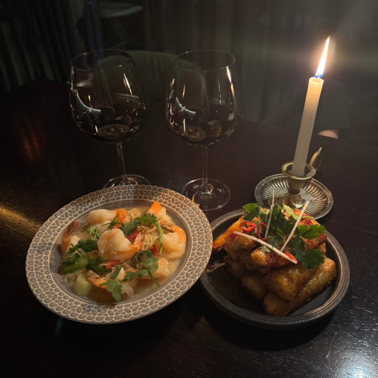  성수역 맛집 골든센트리 와인 마시기 좋은 차이니즈 와인바