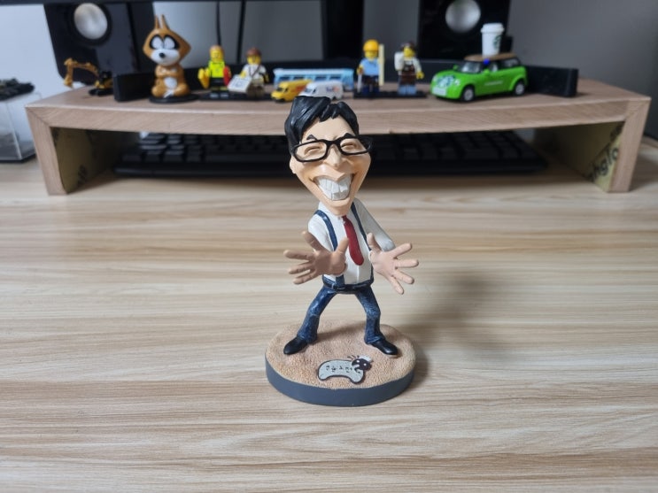 <b>무한도전</b> 자리배치 <b>유재석</b> 피규어