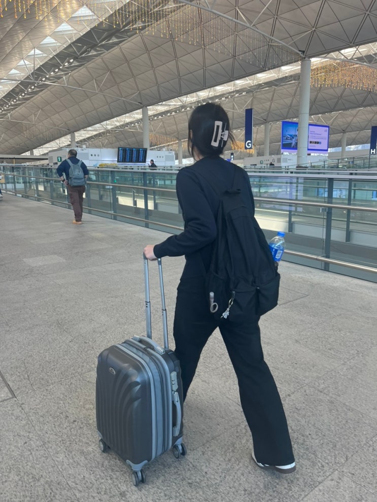  홍콩공항 가는법 출국 소요시간 면세점 쇼핑 기화병가 카페 후기