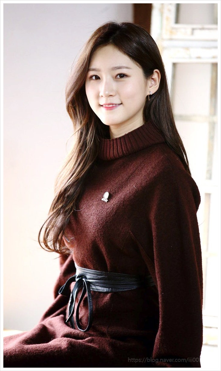 김새론 사망 원인 이유 나이 개명 카페개업 준비중 음주운전 사고
