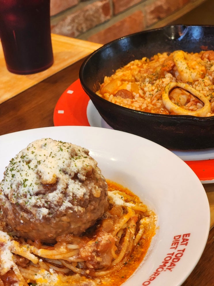  광교중앙역 맛집 데이트하기 좋은 샤이바나 광교월드마크점