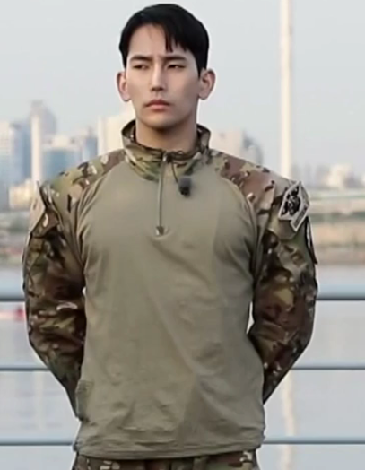 육준서중안부 달라진 인상 과거,현재 사진 비교