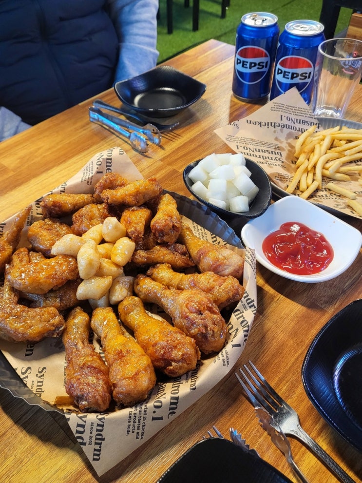  송상현광장 맛집 치킨신드롬 아이랑 가기좋은 부전역 치킨