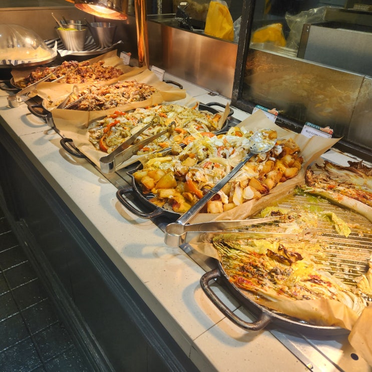  잠실 맛집 다양한 샐러드바 평일 런치로 즐긴 '애슐리퀸즈 잠실롯데캐슬점'