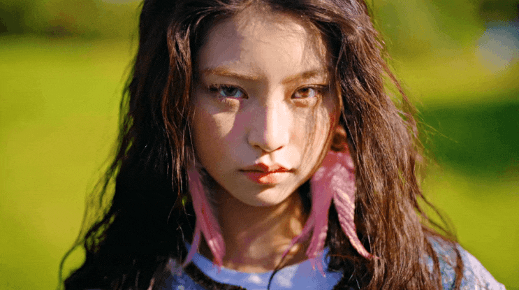 <b>키키</b> 움짤 ('<b>I DO ME</b>' <b>MV</b>)