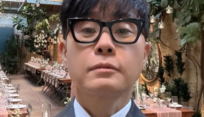 가수 <b>이승환</b>의 최근 <b>미국 방문</b>에 대한 이야기를... 