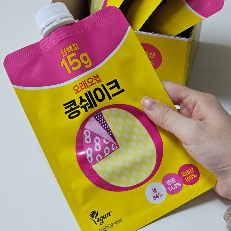  당류 관리하기 좋은 식사대용 쉐이크 첨가물없는 비건 오레오랩 콩쉐이크