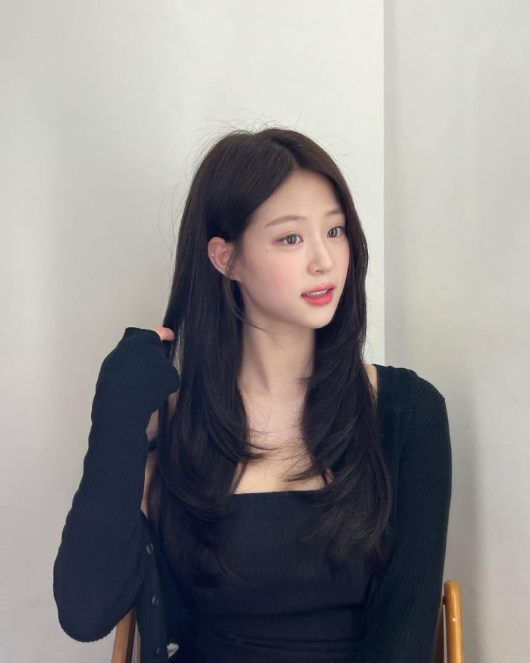 예쁘다고 난리난 아일릿 원희 사촌 언니 황수지...이대 피아노과에 러브캐처4 출연 예쁘다고 난리난 아일릿 원희 사촌 언니 황수지...이대 피아노과에 러브캐처4 출연