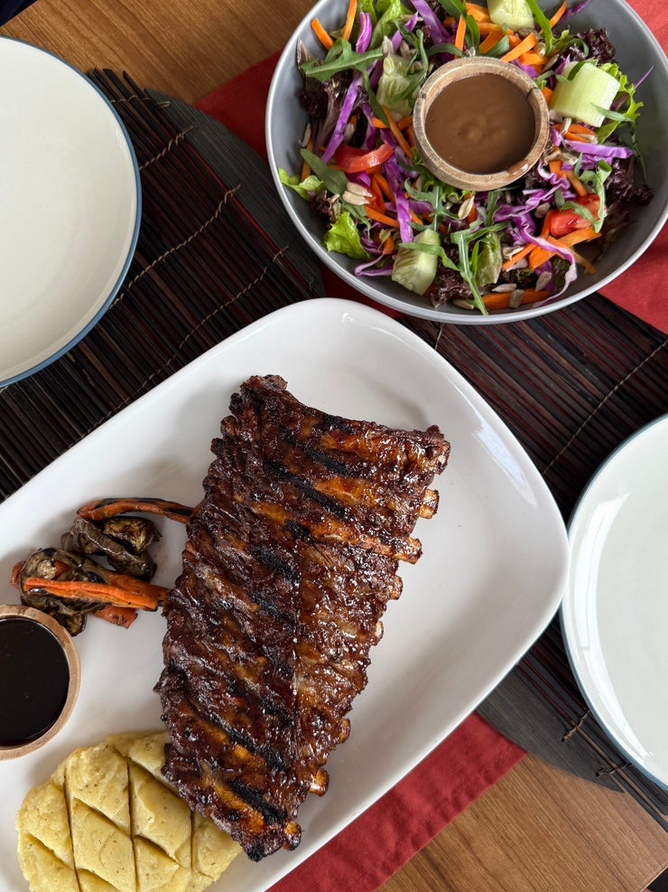  발리 짱구 맛집 K&A Grill에서 만난 인생 폭립!