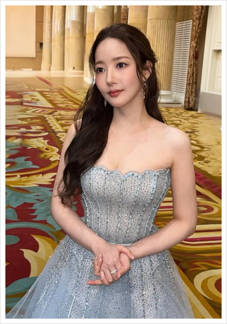 <b>박민영</b>, 후크 출신 권진영과 소속사 합류설에 시끌 "의리일까... 