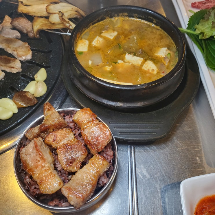 안양 박달동 맛집 두툼한고깃집 메뉴 3인 세트 안양 박달동 맛집 두툼한고깃집 메뉴 3인 세트