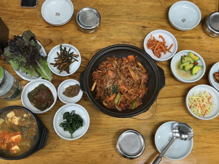  침산동 한식 백반 식당 한솔정 제육볶음