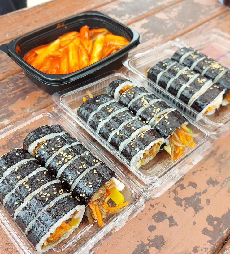  [강릉역 맛집] 김밥 말다 :: 강릉식 꼬막김밥 있는 속이 꽉 찬 김밥 맛집