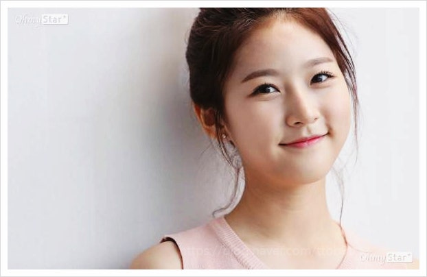  김새론 원빈 이나영 프로필 아저씨 기타맨 애도 추모
