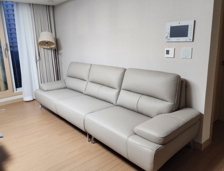 리바트 가죽 쇼파 :: 4인용 쇼파 그라함 바닐라 사용 후기 (장단점)