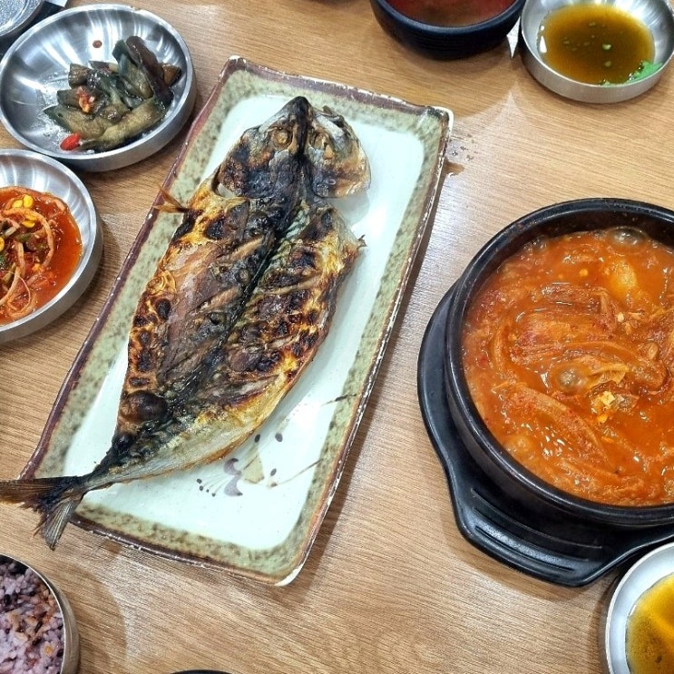  파주 롯데아울렛 근처 맛집 심학산 생선굽는마을