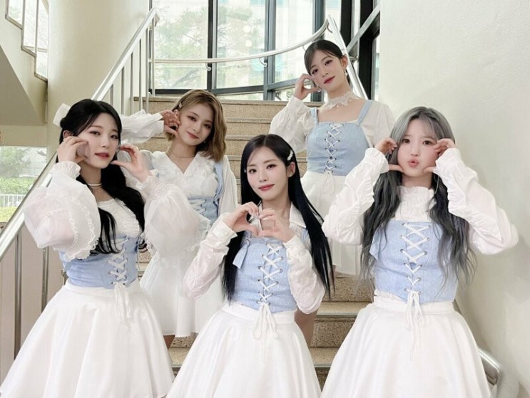 프로미스나인 새 소속사 어센드(ASND) 공식 SNS 개설...백지헌 "또 하나의 시작" 프로미스나인 새 소속사 어센드(ASND) 공식 SNS 개설...백지헌 "또 하나의 시작"