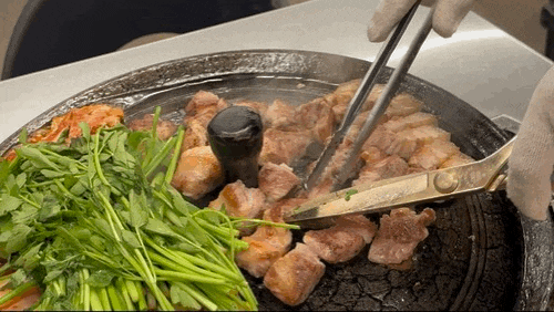 신촌 맛집 단체 모임하기 좋은 목구멍 신촌점 미나리 삼겹살 신촌 맛집 단체 모임하기 좋은 목구멍 신촌점 미나리 삼겹살