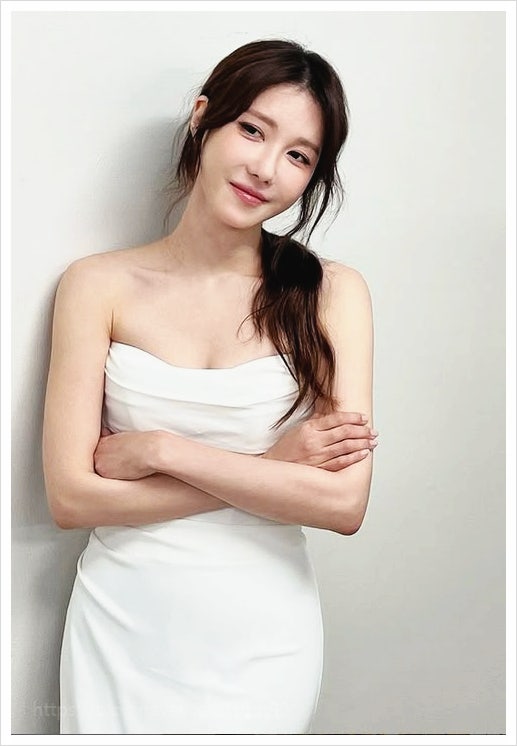  이지아 프로필 부친 법적 분쟁 및 가족사 친일파 후손 조상 땅 정리